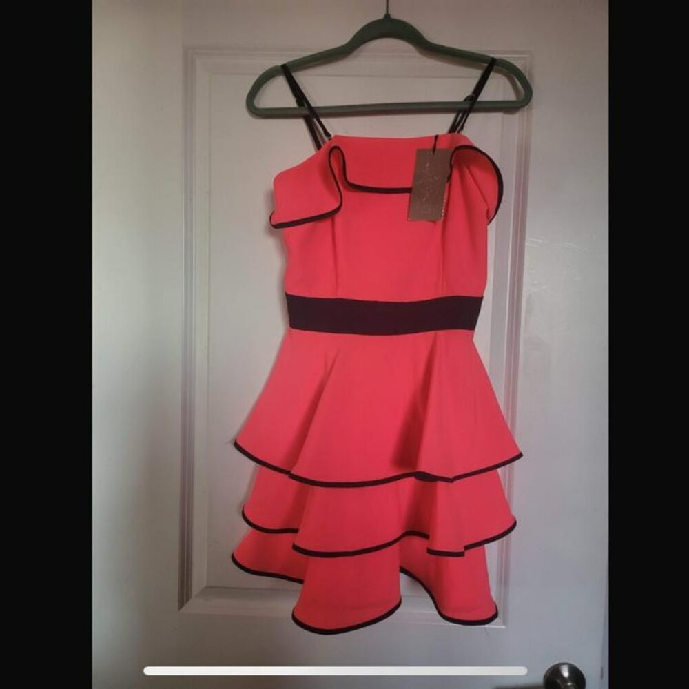 Y-PLUS Fashion Dress (S)